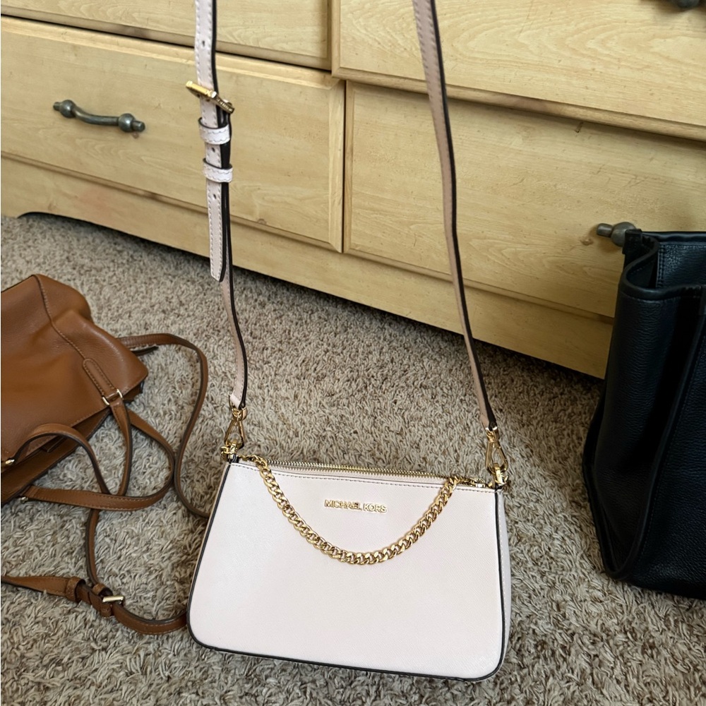 Michael Kors Cream Crossbody Bag with Gold Chain